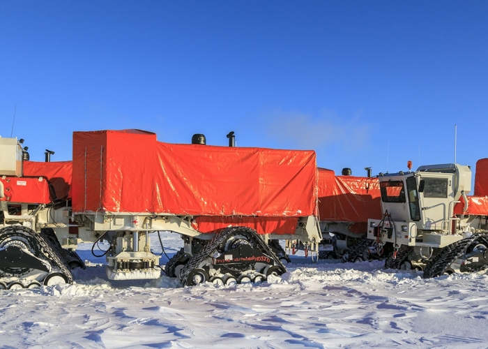 超低温环境橡胶履带